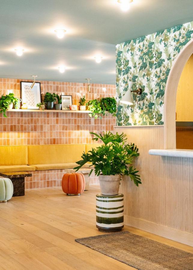 Hotel Palihotel Hollywood Near Universal